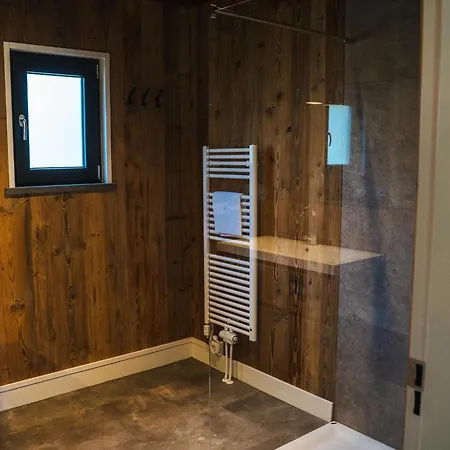 シャレー Afritz Am *