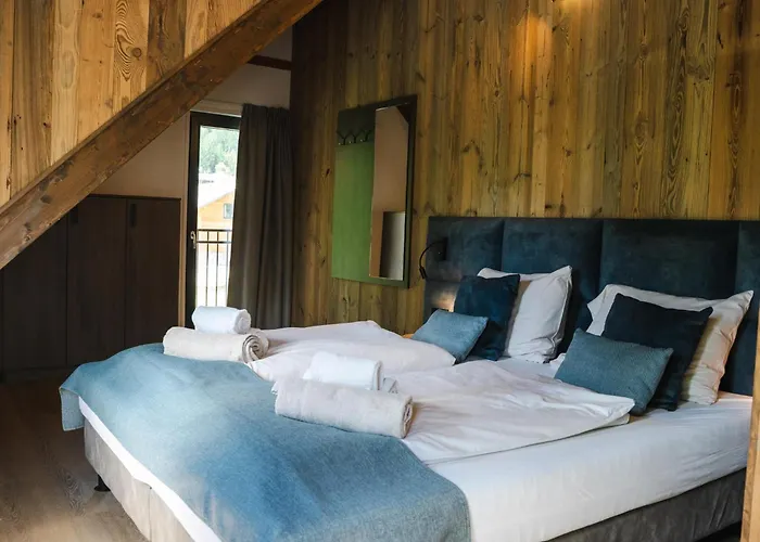 シャレー Afritz Am